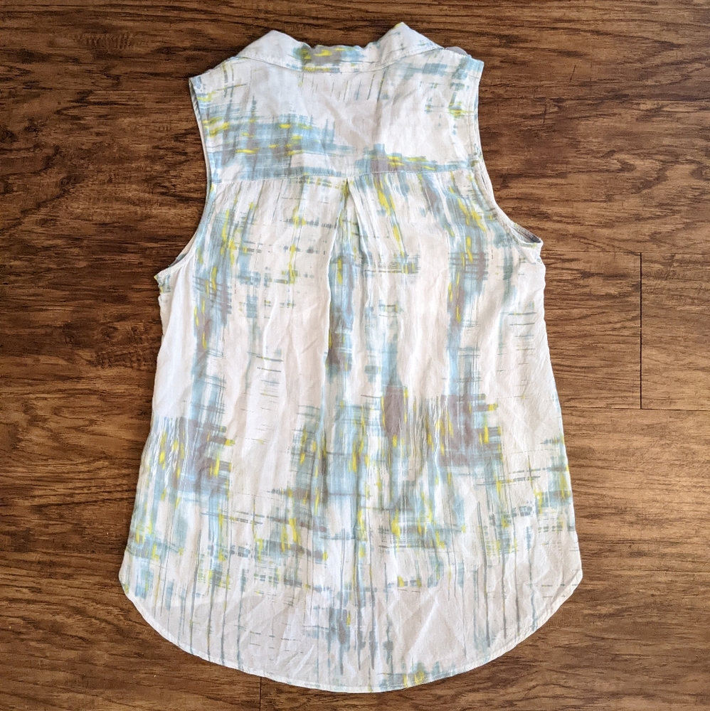 Calvin Klein Sleeveless Button Down shirt - Picture 6 of 9